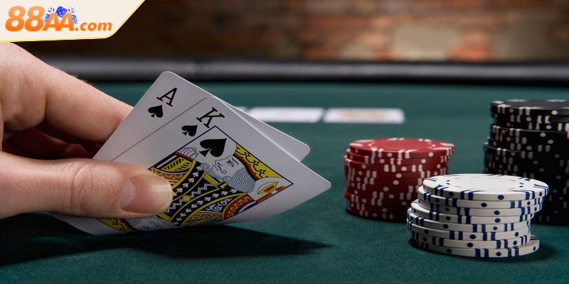 Bài Rác Trong Poker Là Gì? Ý Nghĩa Và Cách Sử Dụng Chuẩn 4 Bài rác có giá trị thấp hoặc không cải thiện nên cần loại bỏ sớm